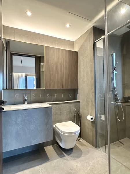 Midtown Modern, 18 Tan Quee Lan Street, 4 Bedrooms, 1,808 sqft, Condominium For Sale, by Christine Low, 500221265 - Bathroom - PropertyGuru.com.sg