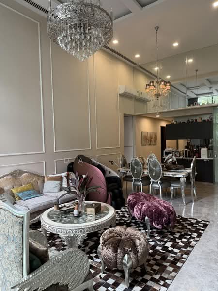 Duchess Residences, 102 Duchess Avenue, 4 Bedrooms, 3,025 sqft, Condominium For Sale, by Dan Tan, 500221268 - Living Room - PropertyGuru.com.sg