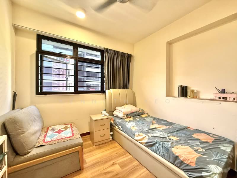 132A Canberra Crescent, 132A Canberra Crescent, 3 Bedrooms, 990 sqft, HDB Flat For Sale, by Kenneth Yeo, 500221269 - Bedroom - PropertyGuru.com.sg