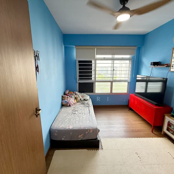 874D Tampines Street 85, 874D Tampines Street 85, 3 Bedrooms, 1,001 sqft, HDB Flat For Sale, by Zuhairi ., 500221270 - Bedroom - PropertyGuru.com.sg