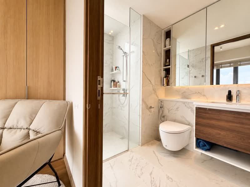 Parc Botannia, 18 Fernvale Street, 2 Bedrooms, 786 sqft, Condominium For Sale, by Lee Hui Jun (Joy), 500221272 - Bathroom - PropertyGuru.com.sg
