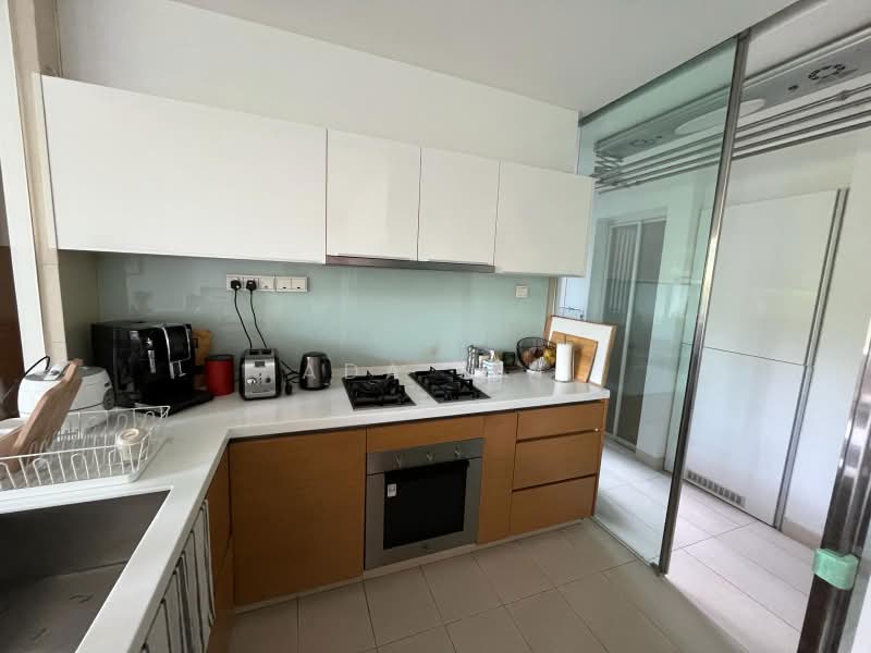 Silversea, , 3 Bedrooms, 1,583 sqft, Condominium For Sale, by Ada Lin, 500221274 - Kitchen - PropertyGuru.com.sg