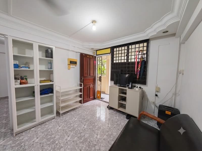 112 Commonwealth Crescent, 112 Commonwealth Crescent, 3 Bedrooms, 732 sqft, HDB Flat For Sale, by Elijah Poh, 500221280 - Living Room - PropertyGuru.com.sg