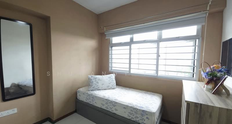221A Sumang Lane, 221A Sumang Lane, 2 Bedrooms, 731 sqft, HDB Flat For Sale, by Shuhandy Tugi, 500221283 - Bedroom - PropertyGuru.com.sg