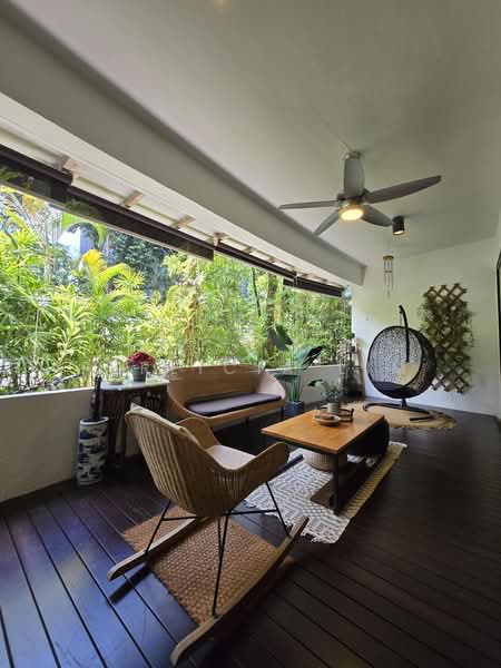 Clementi Park, 137 Sunset Way, 3 Bedrooms, 1,657 sqft, Condominium For Sale, by Ferlicia Lim, 500221287 - Balcony - PropertyGuru.com.sg