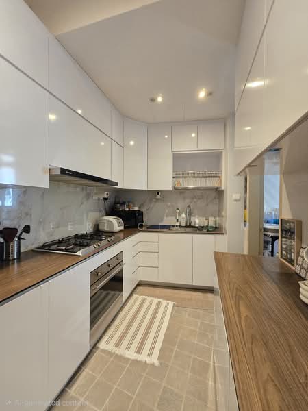 Clementi Park, 137 Sunset Way, 3 Bedrooms, 1,657 sqft, Condominium For Sale, by Ferlicia Lim, 500221287 - Kitchen - PropertyGuru.com.sg