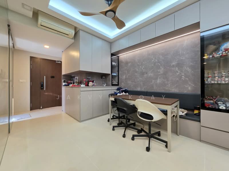 Watercolours, 27 Pasir Ris Link, 3 Bedrooms, 958 sqft, Condominium For Sale, by Jakvyn Koay, 500221295 - Interior - PropertyGuru.com.sg