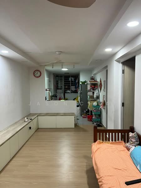 528 Bukit Batok Street 51, 528 Bukit Batok Street 51, 2 Bedrooms, 743 sqft, HDB Flat For Sale, by Jason Chia, 500221299 - Living Room - PropertyGuru.com.sg