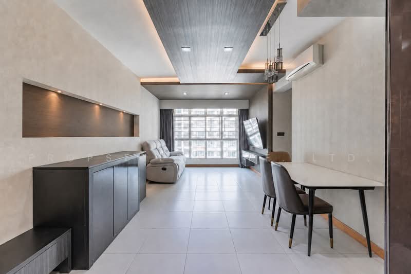619A Punggol Drive, 619A Punggol Drive, 3 Bedrooms, 1,001 sqft, HDB Flat For Sale, by Elaine Wong, 500221301 - Living Room - PropertyGuru.com.sg