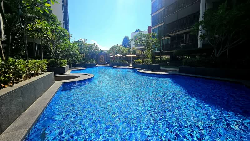Treasure at Tampines, 39 Tampines Lane, 3 Bedrooms, 1,012 sqft, Condominium For Sale, by James Yeo, 500221305 - Exterior - PropertyGuru.com.sg