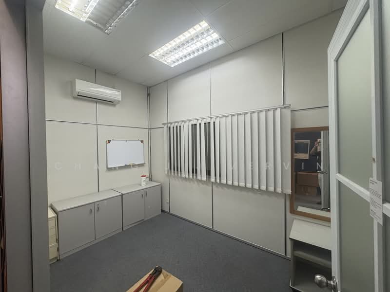 Mactech Building, 2 Kallang Pudding Road, 1,216 sqft, Light Industrial (B1) For Rent, by Chang J J Mervin, 500221306 - Interior - CommercialGuru.com.sg