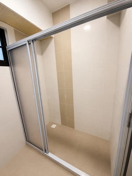 417A Fernvale Link, 417A Fernvale Link, 3 Bedrooms, 1,001 sqft, HDB Flat For Sale, by Sindy Lin, 500221307 - Bathroom - PropertyGuru.com.sg