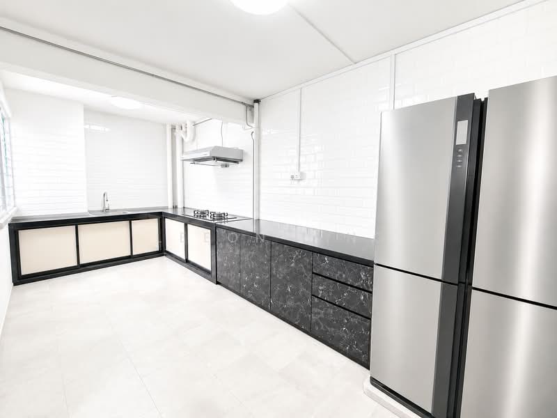 219A Jurong East Street 21, 219A Jurong East Street 21, 3 Bedrooms, 118 sqft, HDB Flat For Sale, by Leeon Ling, 500221311 - Kitchen - PropertyGuru.com.sg