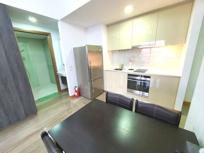 Lakeville, 1 Jurong Lake Link, 2 Bedrooms, 753 sqft, Condominium For Rent, by Loo Jia Bin (Jo), 500221312 - Kitchen - PropertyGuru.com.sg