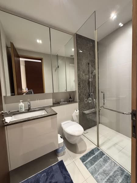 Buckley Classique, 11 Buckley Road, Newton / Novena, 3 Bedrooms, 1,410 sqft, Condominium For Sale, by Sherry Ong, 500221314 - Bathroom - PropertyGuru.com.sg