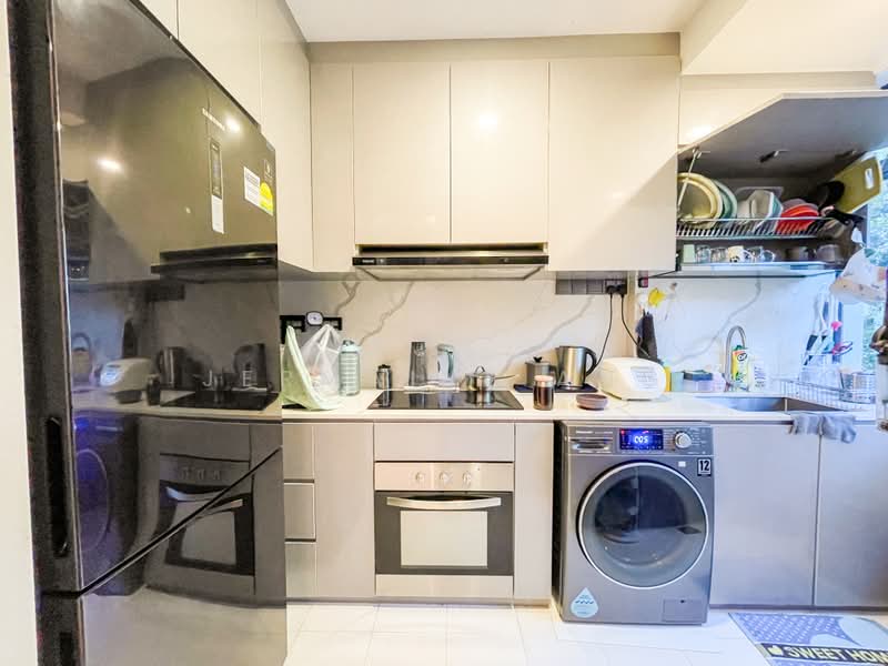 Evelyn Mansions, 20 Evelyn Road, 2 Bedrooms, 797 sqft, Apartment For Sale, by Jermaine Ang, 500221329 - Kitchen - PropertyGuru.com.sg