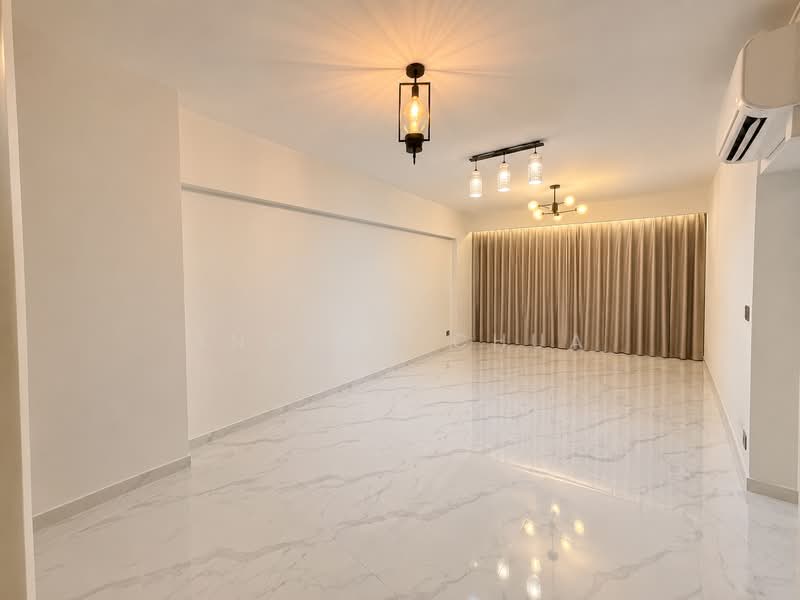 303B Punggol Central, 303B Punggol Central, 3 Bedrooms, 1,001 sqft, HDB Flat For Sale, by Andrew Chua, 500221334 - Living Room - PropertyGuru.com.sg