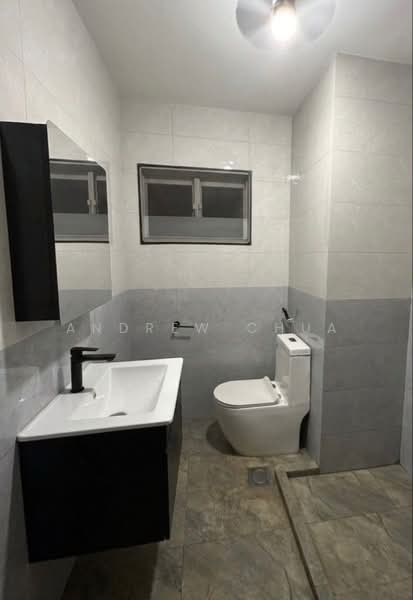 303B Punggol Central, 303B Punggol Central, 3 Bedrooms, 1,001 sqft, HDB Flat For Sale, by Andrew Chua, 500221334 - Bathroom - PropertyGuru.com.sg