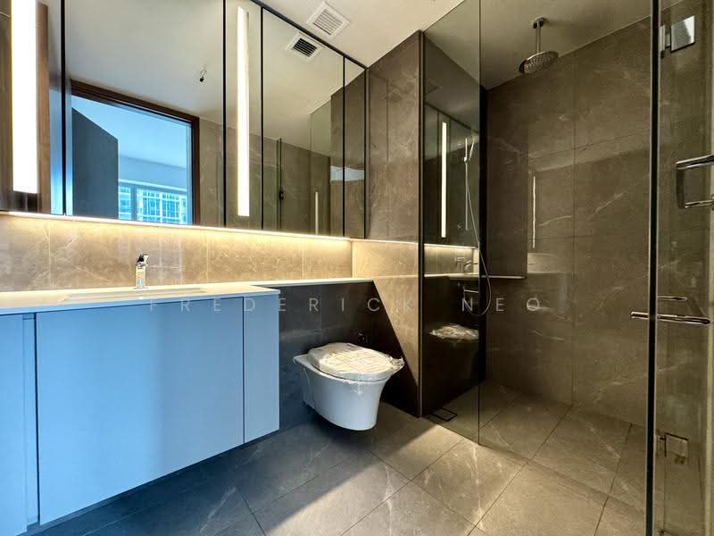 Grand Dunman, 18 Dunman Road, East Coast / Marine Parade, 2 Bedrooms, 797 sqft, Condominium For Sale, by Frederick Neo, 500221336 - Bathroom - PropertyGuru.com.sg