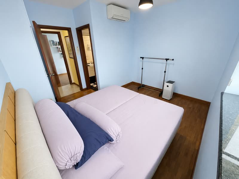 Rio Vista, 10 Upper Serangoon View, 3 Bedrooms, 1,249 sqft, Condominium For Sale, by Pey Si Ya, 500221350 - Bedroom - PropertyGuru.com.sg