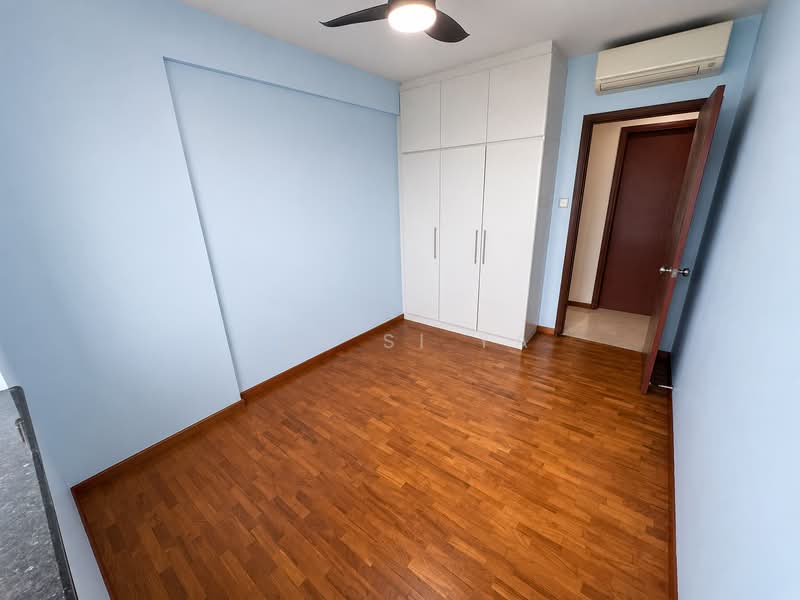 Rio Vista, 10 Upper Serangoon View, 3 Bedrooms, 1,249 sqft, Condominium For Sale, by Pey Si Ya, 500221350 - Bedroom - PropertyGuru.com.sg