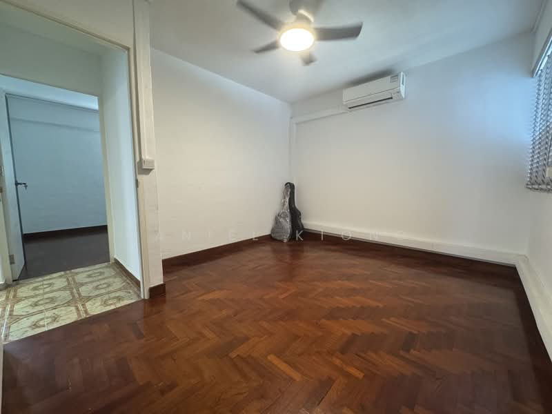 328 Clementi Avenue 2, 328 Clementi Avenue 2, 3 Bedrooms, 893 sqft, HDB Flat For Sale, by Daniel Kiong, 500221356 - Interior - PropertyGuru.com.sg