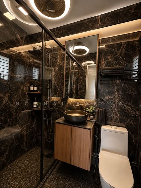 716 Ang Mo Kio Avenue 6, 716 Ang Mo Kio Avenue 6, 3 Bedrooms, 1,280 sqft, HDB Flat For Sale, by Noonal Farina, 500221359 - Bathroom - PropertyGuru.com.sg