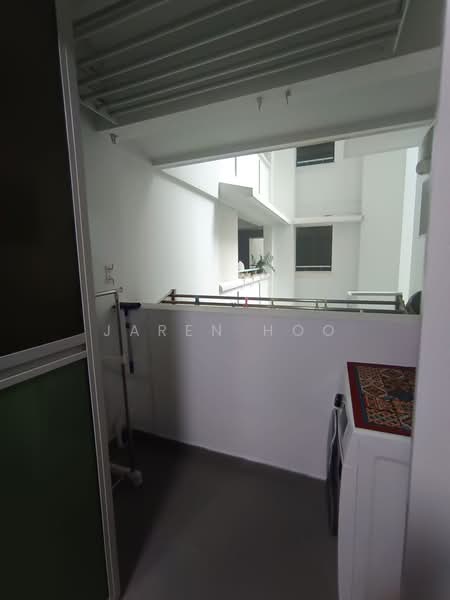 886B Woodlands Drive 50, 886B Woodlands Drive 50, 2 Bedrooms, 721 sqft, HDB Flat For Rent, by Jaren Hoo, 500221370 - Balcony - PropertyGuru.com.sg