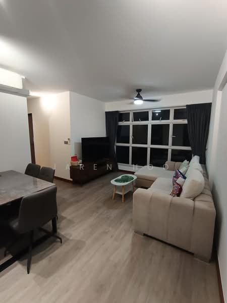 886B Woodlands Drive 50, 886B Woodlands Drive 50, 2 Bedrooms, 721 sqft, HDB Flat For Rent, by Jaren Hoo, 500221370 - Living Room - PropertyGuru.com.sg