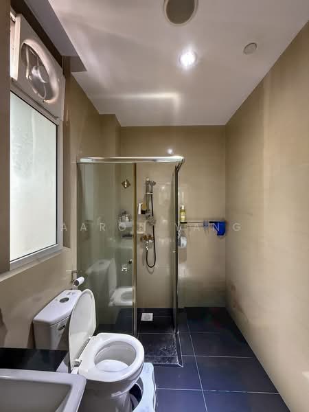 Icon @ Changi, 228 Changi Road, 527 sqft, Office For Rent, by Aaron Yang, 500221374 - Bathroom - CommercialGuru.com.sg