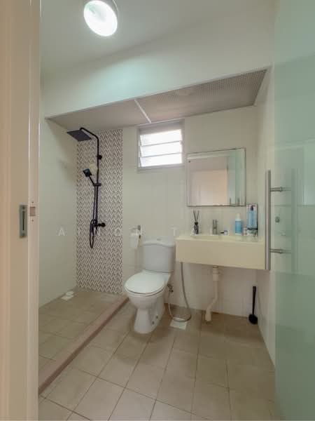 571A Woodlands Avenue 1, 571A Woodlands Avenue 1, 3 Bedrooms, 1,205 sqft, HDB Flat For Sale, by Ainon Talib, 500221386 - PropertyGuru.com.sg