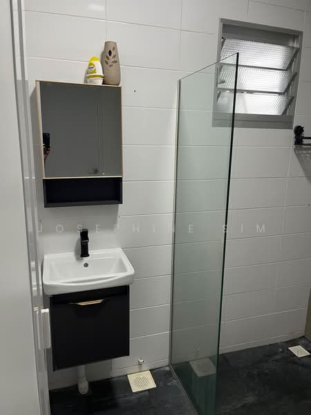224B Sumang Lane, 224B Sumang Lane, Room Rental, 150 sqft, HDB Flat For Rent, by Josephine Sim, 500221387 - Bathroom - PropertyGuru.com.sg