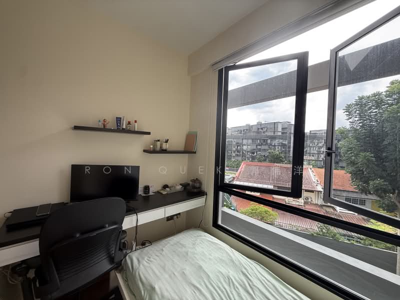 NottingHill Suites, 29A Toh Tuck Road, 2 Bedrooms, 581 sqft, Apartment For Sale, by Ron Quek 郭伟洋, 500221390 - Common Bedroom - PropertyGuru.com.sg
