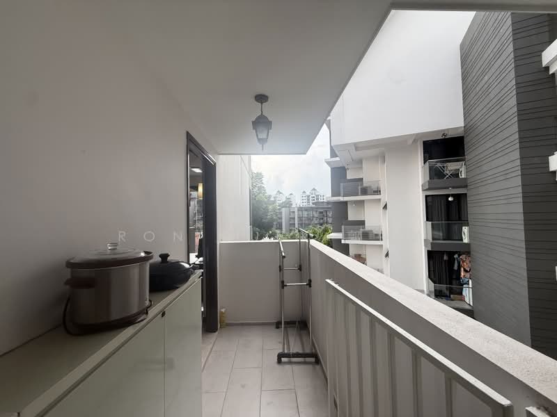 NottingHill Suites, 29A Toh Tuck Road, 2 Bedrooms, 581 sqft, Apartment For Sale, by Ron Quek 郭伟洋, 500221390 - Balcony - PropertyGuru.com.sg