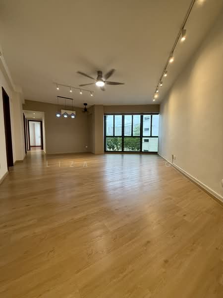 Regentville, 2 Hougang Street 92, 3 Bedrooms, 1,152 sqft, Condominium For Rent, by Liza Huang, 500221395 - Living Room - PropertyGuru.com.sg