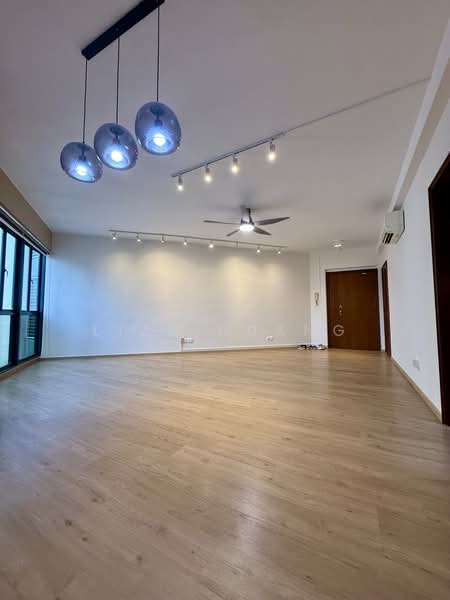 Regentville, 2 Hougang Street 92, 3 Bedrooms, 1,152 sqft, Condominium For Rent, by Liza Huang, 500221395 - Living Room - PropertyGuru.com.sg