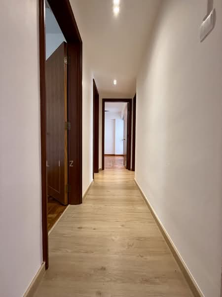 Regentville, 2 Hougang Street 92, 3 Bedrooms, 1,152 sqft, Condominium For Rent, by Liza Huang, 500221395 - Corridor - PropertyGuru.com.sg
