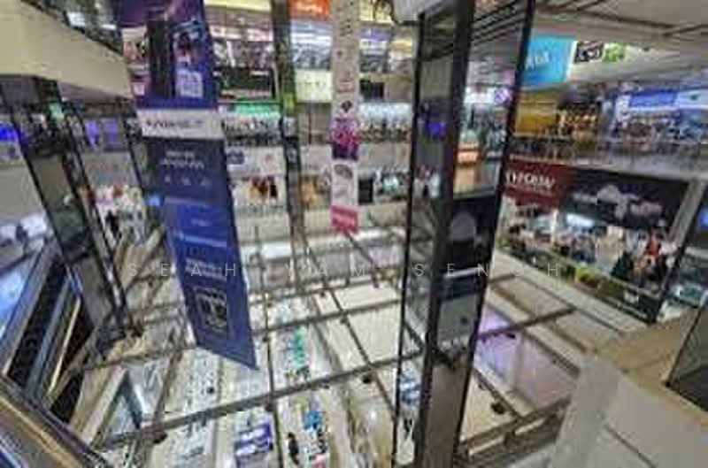 Sim Lim Square, 1 Rochor Canal Road, 408 sqft, Food & Beverage For Rent, by Seah Yam Sengh, 500221403 - Interior - CommercialGuru.com.sg