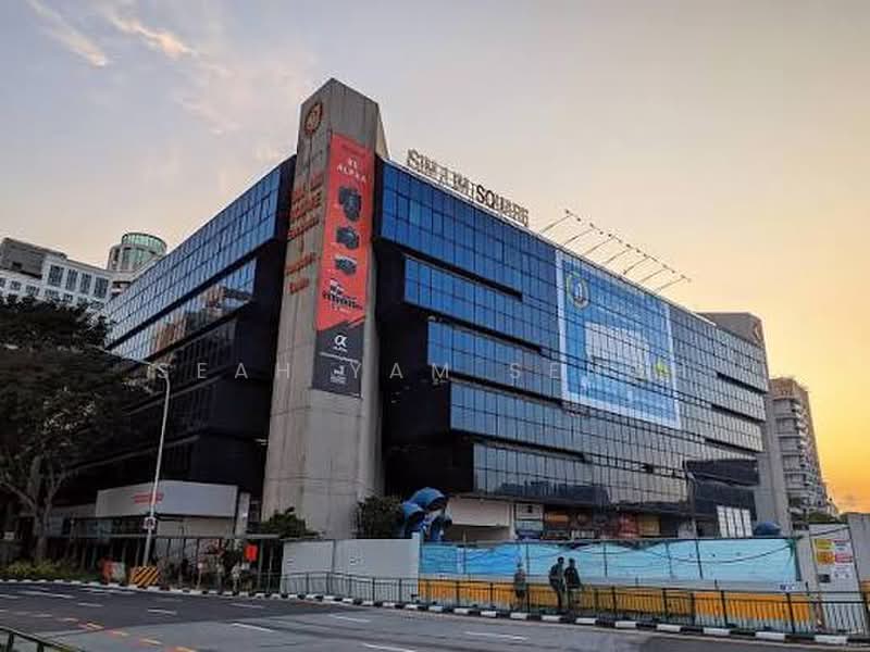 Sim Lim Square, 1 Rochor Canal Road, 408 sqft, Food & Beverage For Rent, by Seah Yam Sengh, 500221403 - Exterior - CommercialGuru.com.sg
