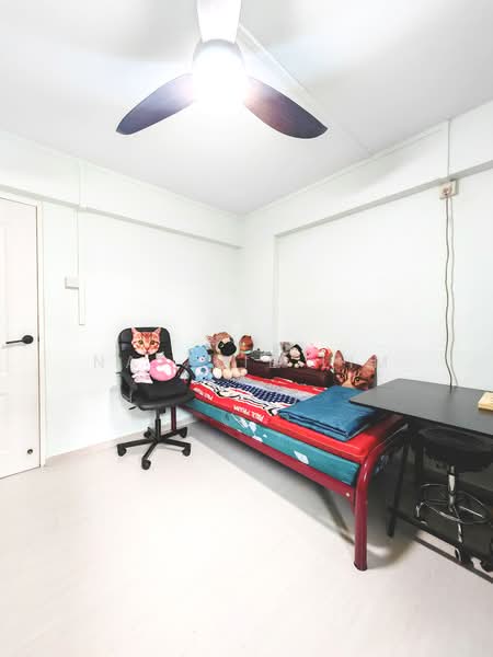 34 Bedok South Avenue 2, 34 Bedok South Avenue 2, 3 Bedrooms, 968 sqft, HDB Flat For Sale, by Natalie Lim, 500221406 - Bedroom - PropertyGuru.com.sg