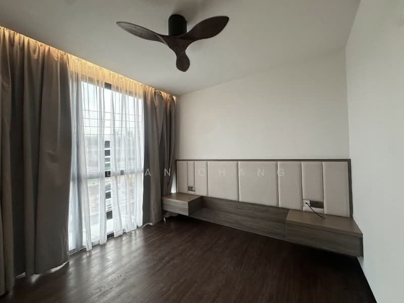 Seletar Hills Estate, Jalan Jarak, 6 Bedrooms, 5,300 sqft, Semi-Detached House For Sale, by Dyan Chang, 500221411 - Bedroom - PropertyGuru.com.sg