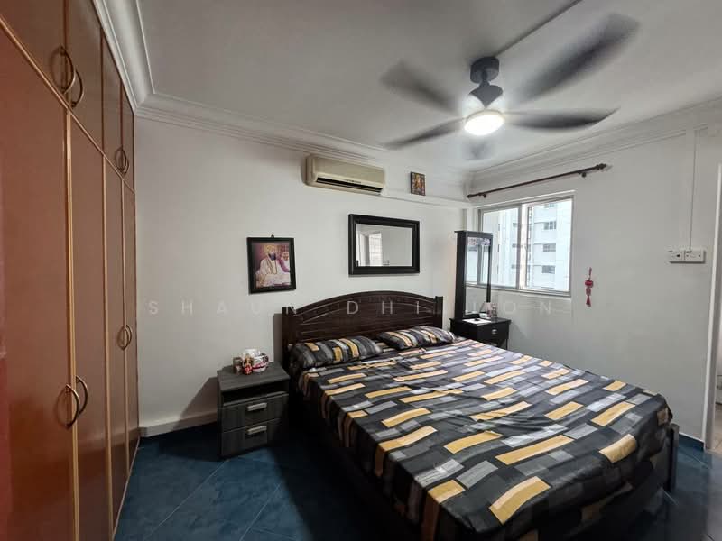 154 Hougang Street 11, 154 Hougang Street 11, 2 Bedrooms, 721 sqft, HDB Flat For Sale, by Shaun Dhillon, 500221418 - Bedroom - PropertyGuru.com.sg