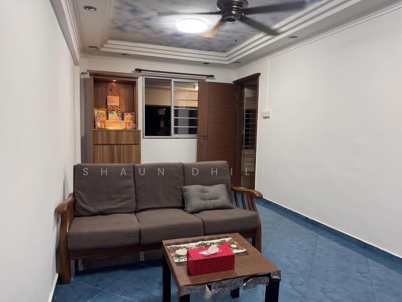 154 Hougang Street 11, 154 Hougang Street 11, Hougang / Punggol / Sengkang, 2 Bedrooms, 721 sqft, HDB Flat For Sale, by Shaun Dhillon, 500221418 - Living Room - PropertyGuru.com.sg