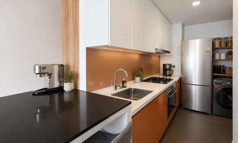 Double Bay Residences, 17B Simei Street 4, 2 Bedrooms, 1,001 sqft, Condominium For Sale, by Michelle Tan, 500221423 - Kitchen - PropertyGuru.com.sg