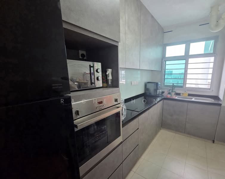 440C Clementi Avenue 3, 440C Clementi Avenue 3, 3 Bedrooms, 1,012 sqft, HDB Flat For Sale, by Rachel Hon, 500221424 - Kitchen - PropertyGuru.com.sg