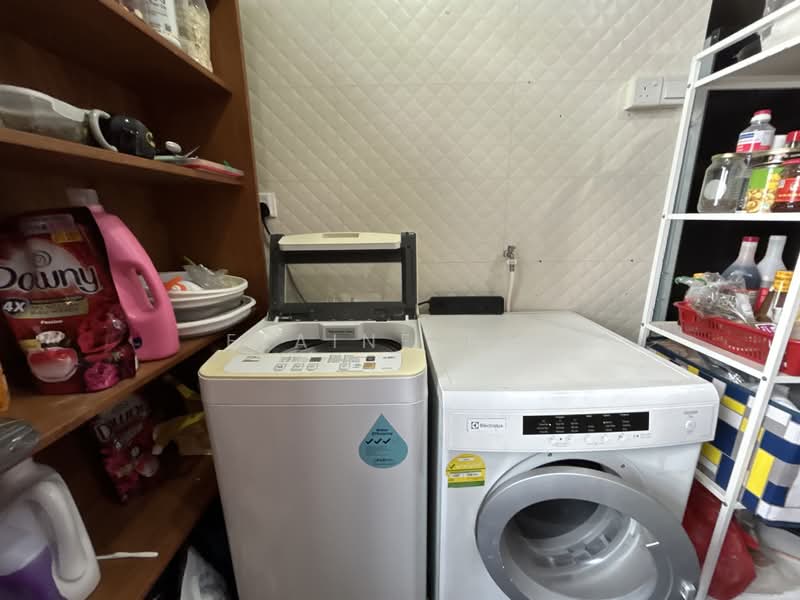 Palm Lodge, 6 Lorong 37 Geylang, Eunos / Geylang / Paya Lebar, Room Rental, 125 sqft, Apartment For Rent, by Elaine Tay, 500221429 - Interior - PropertyGuru.com.sg