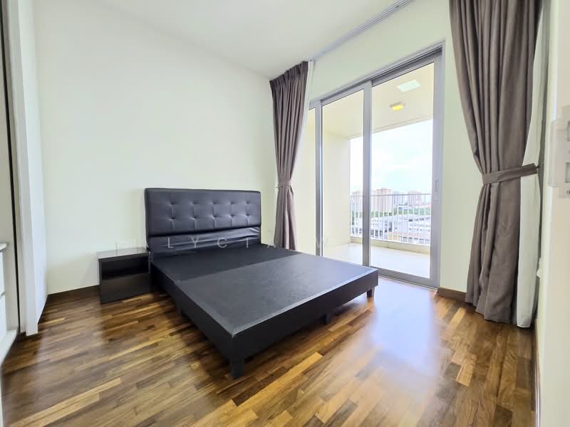Bedok Residences, 14 Bedok North Drive, 2 Bedrooms, 592 sqft, Condominium For Sale, by Alycia Wang, 500221439 - Bedroom - PropertyGuru.com.sg