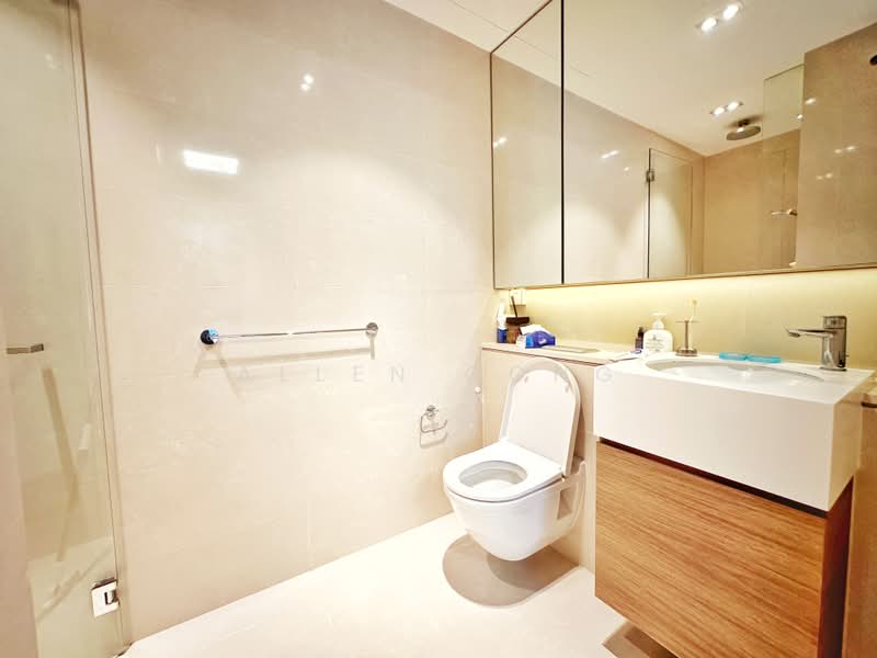 Echelon, 7 Alexandra View, 2 Bedrooms, 732 sqft, Condominium For Sale, by Allen Gong, 500221444 - Bathroom - PropertyGuru.com.sg