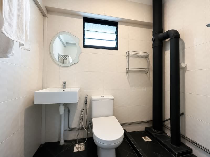 684B Jurong West Street 64, 684B Jurong West Street 64, 3 Bedrooms, 1,195 sqft, HDB Flat For Sale, by Sheryl Koh, 500221448 - Bathroom - PropertyGuru.com.sg