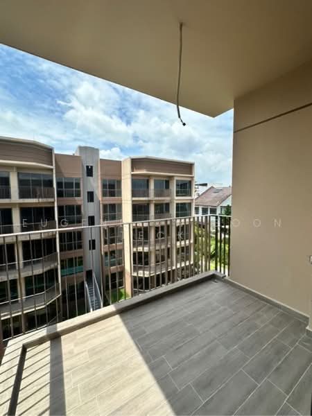 The Watergardens at Canberra, 37 Canberra Drive, 2 Bedrooms, 904 sqft, Condominium For Rent, by Eugene Ow Boon Teck, 500221454 - PropertyGuru.com.sg